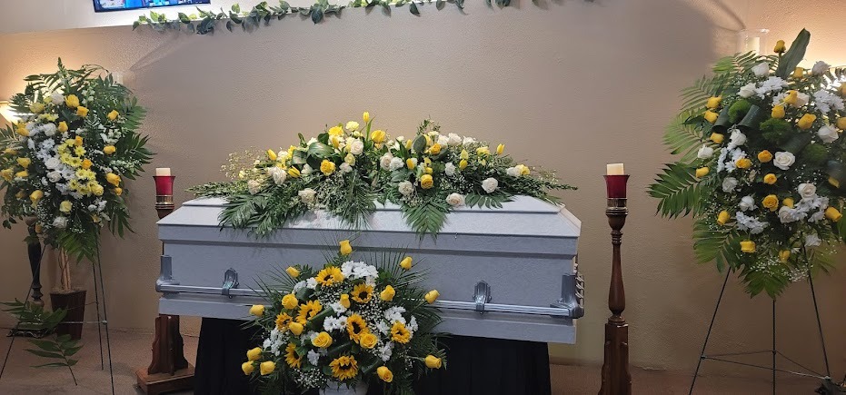 Advantage Crystal Rose Funeral Home gallery image 4