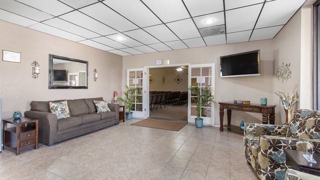 Advantage Crystal Rose Funeral Home gallery image 2